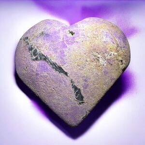 Natural Raw Purpurite Heart Carving‎ (7)